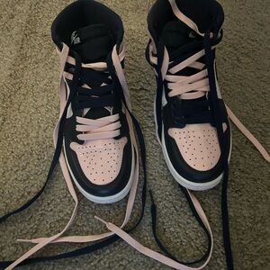 Nike Air  Pink, Black & White